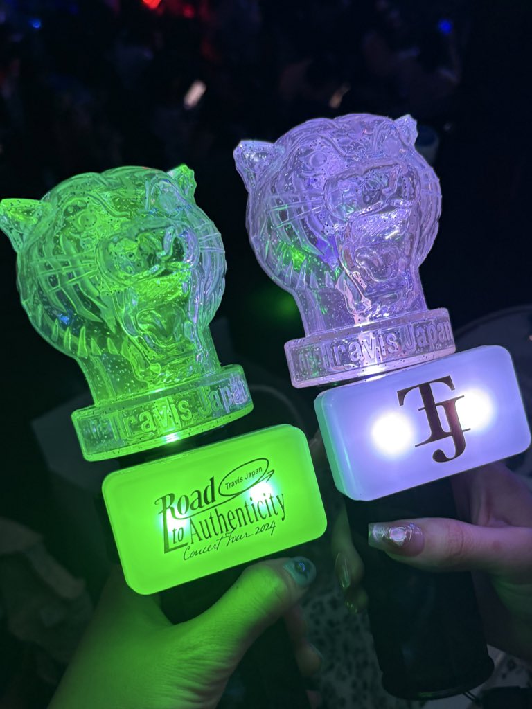 Hedgehog_1122's tweet photo. VⅡsual完走おめでとう🎉ツアーラストを7人で迎えられてほんとに良かった😚🫶 https://t.co/dSElfMY2xO