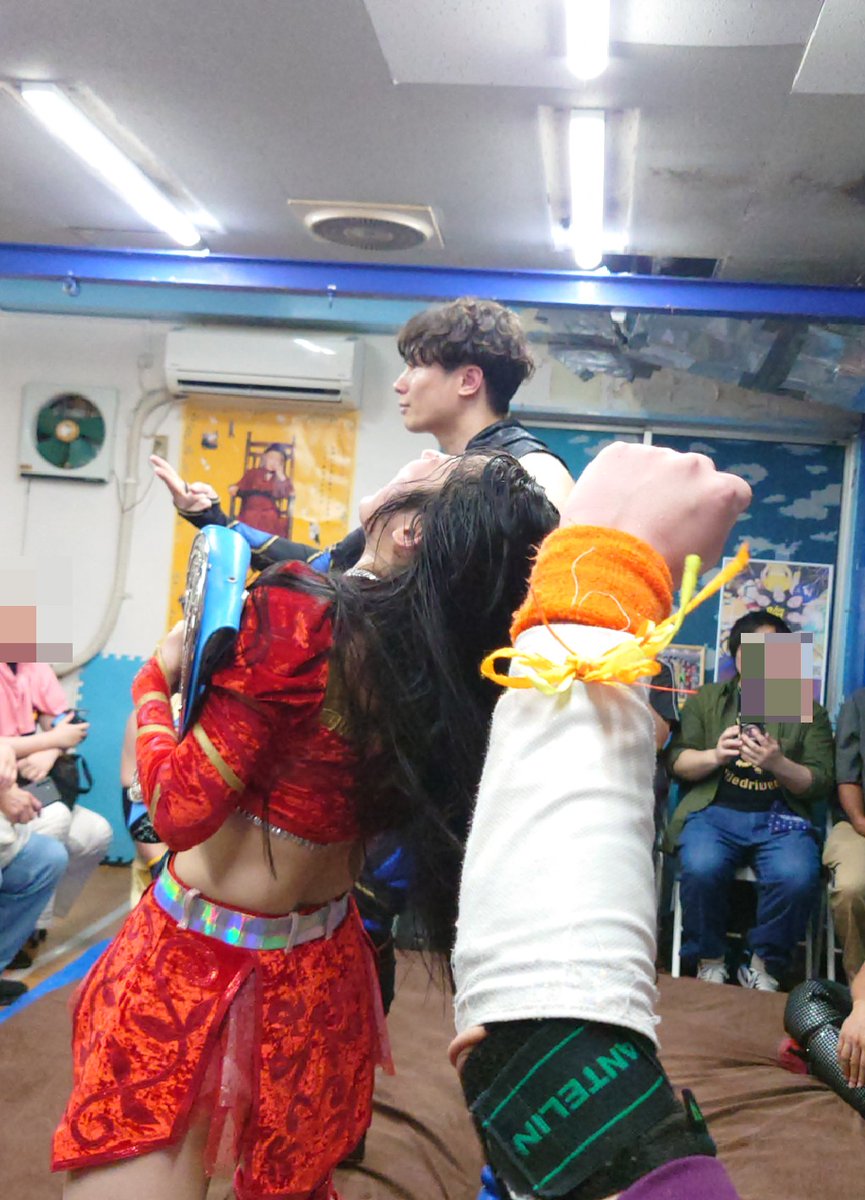 【6.8チョコプロ454】
刃さん優勝時のチエさんガッツポーズ

#ChocoPro
#小石川チエ
#新納刃