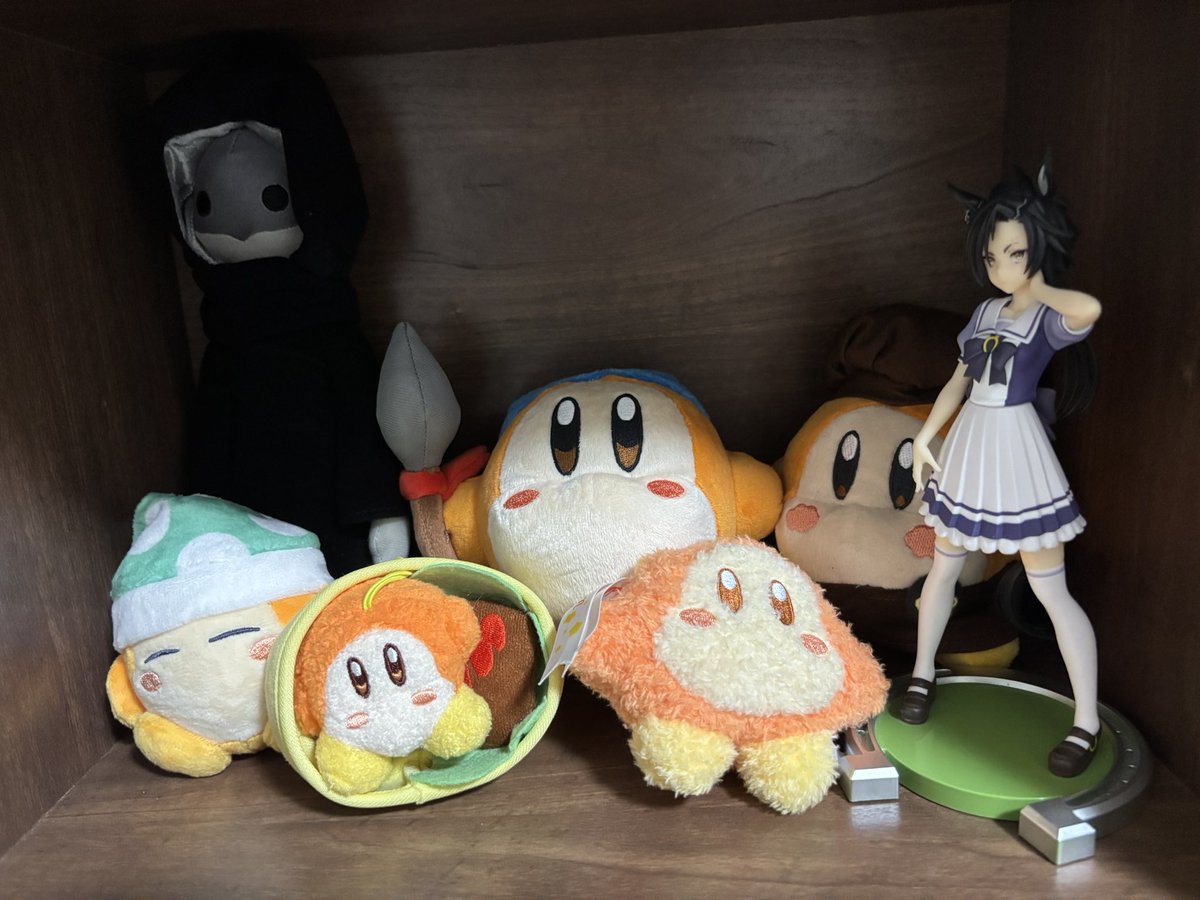 ひとまずシャカールにはわどるびぃの群れの中で生活してもらうことにします