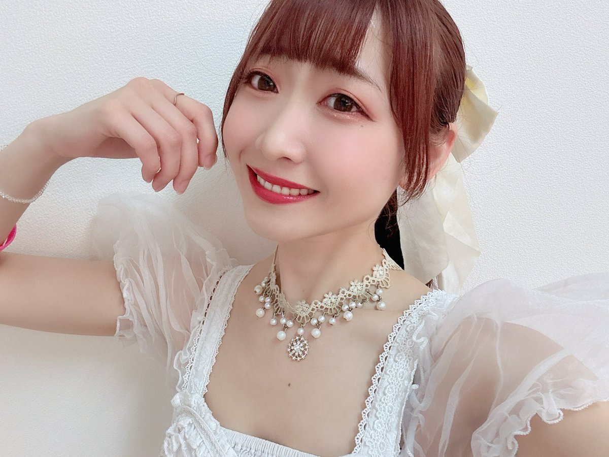 横浜ランドマークホールありがとうございました✨今日は1日広い会場でのライブでたくさん動いてたのしかった✨
朝早くから夜遅くまで来てくれた人に感謝感謝の1日でした🥲👏日曜日ありがとー