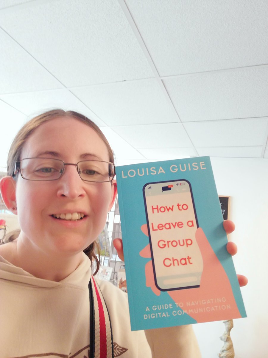 whatiwrote_'s tweet photo. @FourbearsBooks have another familiar book too #HowtoLeaveaGroupChat https://t.co/lSkO1rqcwM