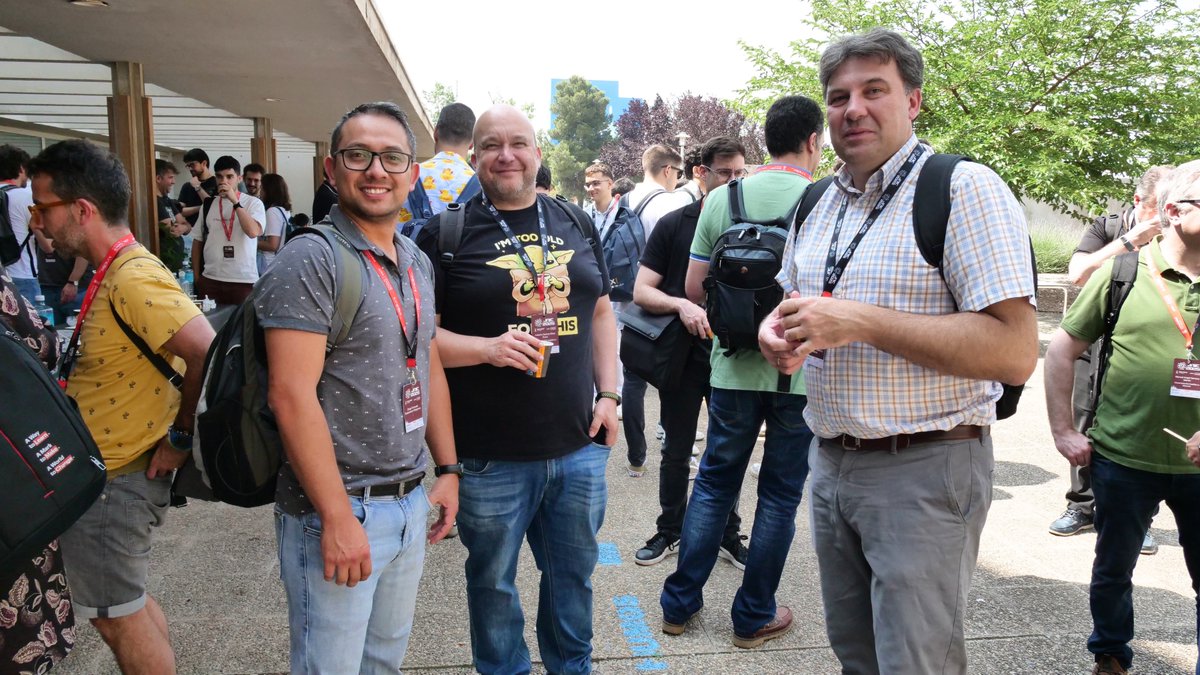 ☕  Pausa Café del viernes. 😋
#jnic2025 #universidaddezaragoza #uc3m #ciberseguridad #jnic #investigacion