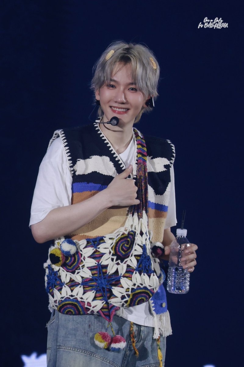 250608 Reverie in Seoul

귀여워💜🩷

#백현 #BAEKHYUN #ベッキョン #边伯贤