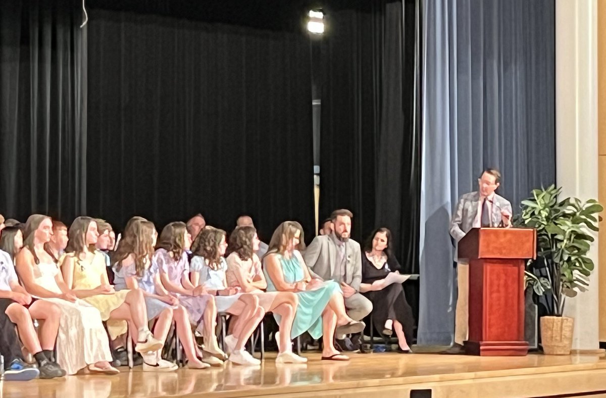 mfriedmanPGH's tweet image. This week, we celebrated an incredible milestone at our Strayer Middle School 8th Grade Moving Up Ceremony — a moment that marks not just the end of middle school, but the exciting beginning of the next chapter in our students’ journeys.
Watching our students walk across the…
