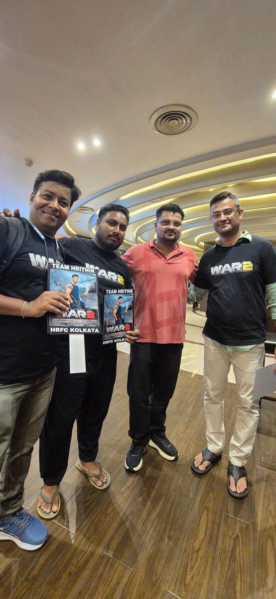 Promotions of #War2 by HRFC KOLKATA 🙌❤️🔥

📍INOX, South City Mall
#HrithikRoshan #HrithikRoshan𓃵