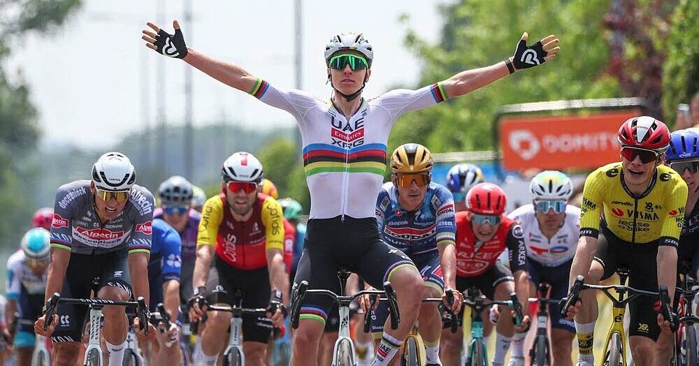 Cyclisme. Critérium du Dauphiné : Pogacar devance Vingegaard au sprint après une première étape spectaculaire
➡️ l.bienpublic.com/8lg