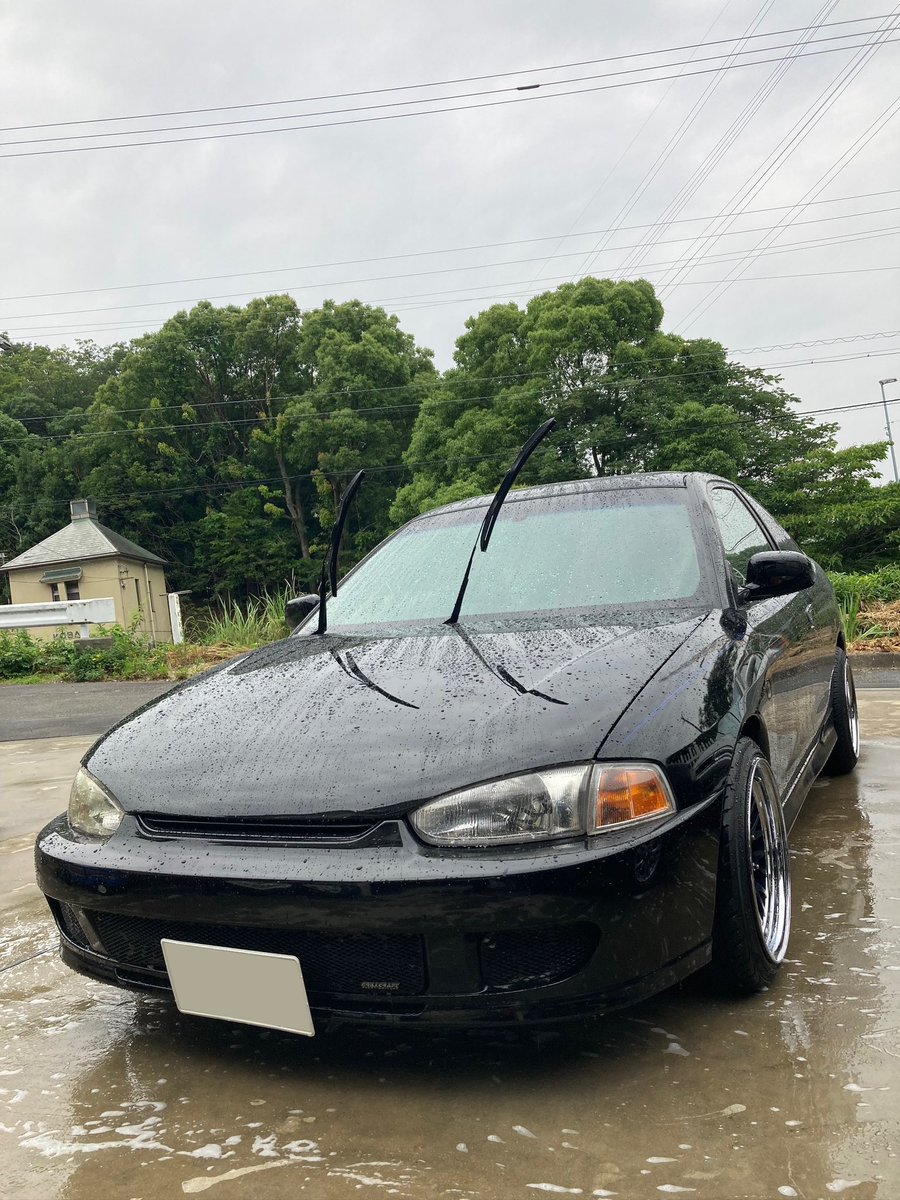 1low_so's tweet image. 帰宅直前に降雨…☔️😑
急いでシャンプー洗車で虫落とし。
急いで拭きあげて
急いでガレージIN

そして現在、気持ち良く晴れ…🌙✨
おい…😑💧

#MIRAGEcoupe
#ミラージュアスティ
#三菱ミラージュ
#MITSUBISHIMIRAGE