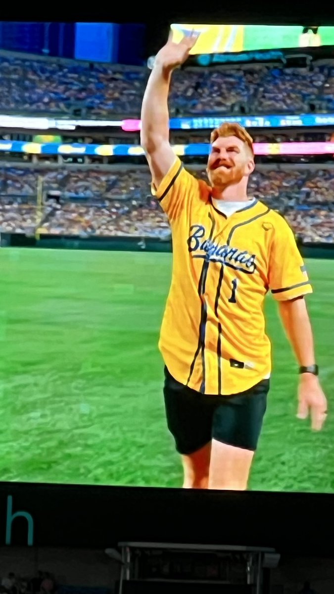 Chad Showalter tweet media