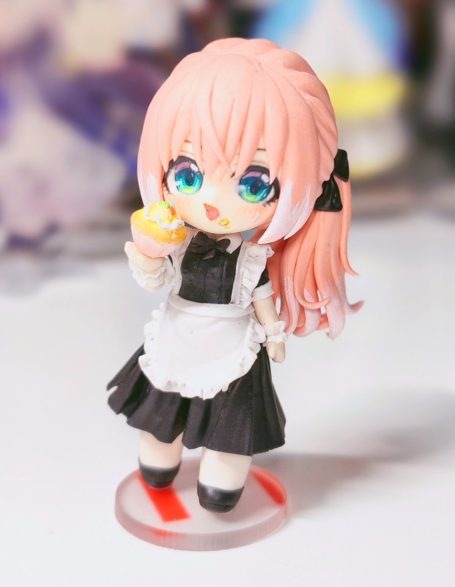 Lily Aurora tweet media