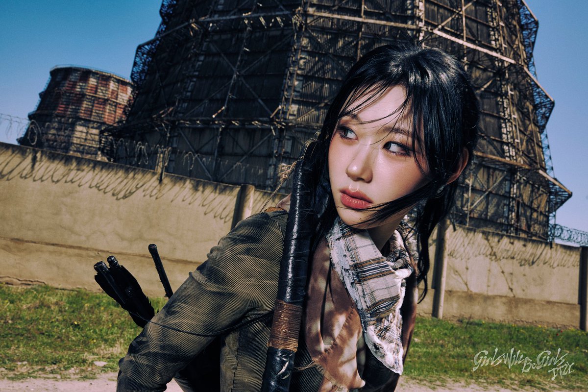 Chaeryeong. tweet media