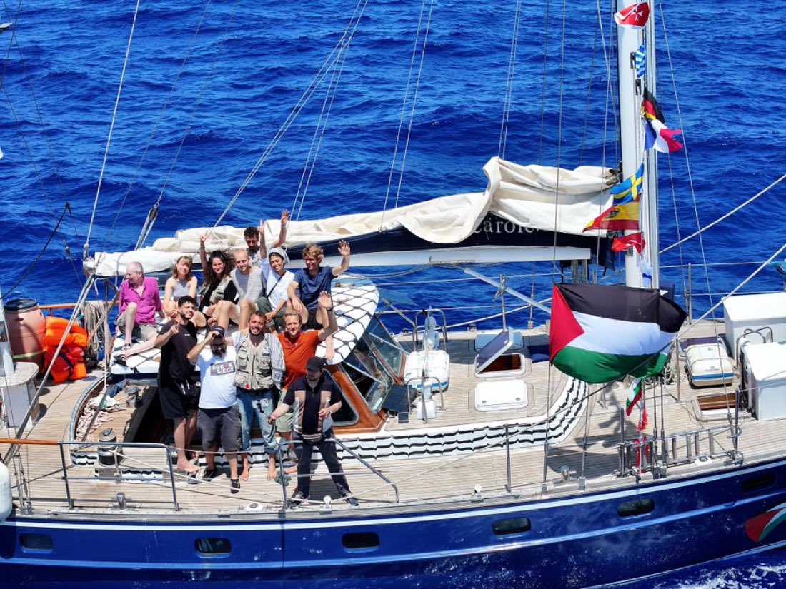 Urgent:  
The Freedom Flotilla is experiencing heavy GPS and network jamming.  
The occu*pation has sent three ships toward it.  
These are critical moments.

Keep them in your prayers, they need your support!
Comment with 🇵🇸⛵️spread their voice!