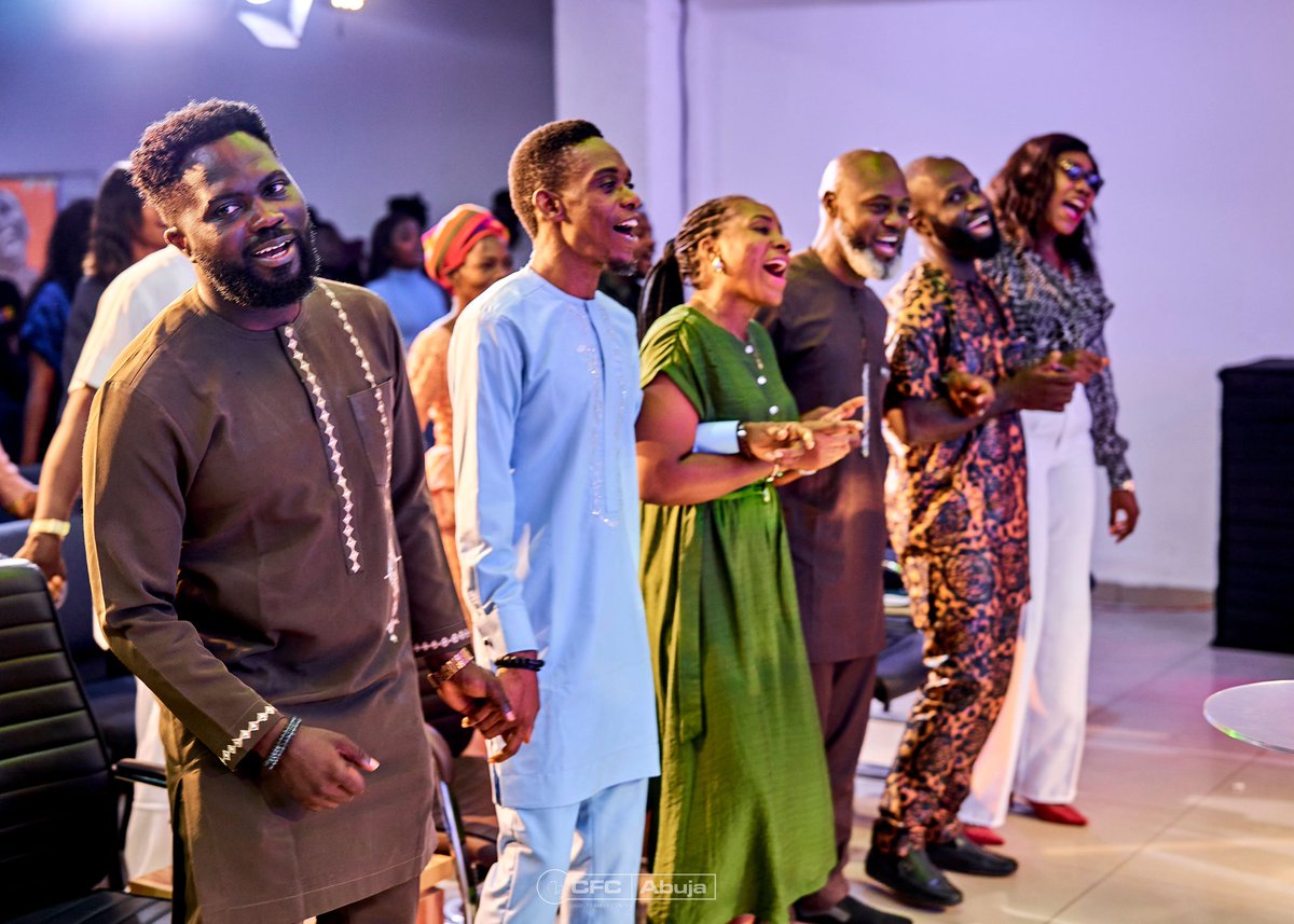 CFCAbuja's tweet photo. Special moments from service today. We are walking in the fullness of the Blessing!
#PastorRobertNwalozie
#TheFullnessOfTheBlessing
#ConnectToLifeService
#CFCAbuja
#LoveIsKing https://t.co/793AnIzz1O