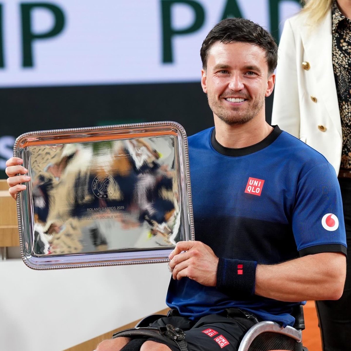 UQAmbassadors's tweet image. Huge congratulations Gordon on your six in a row doubles title in Paris🇫🇷🏆🍾

#UNIQLO #GordonReid