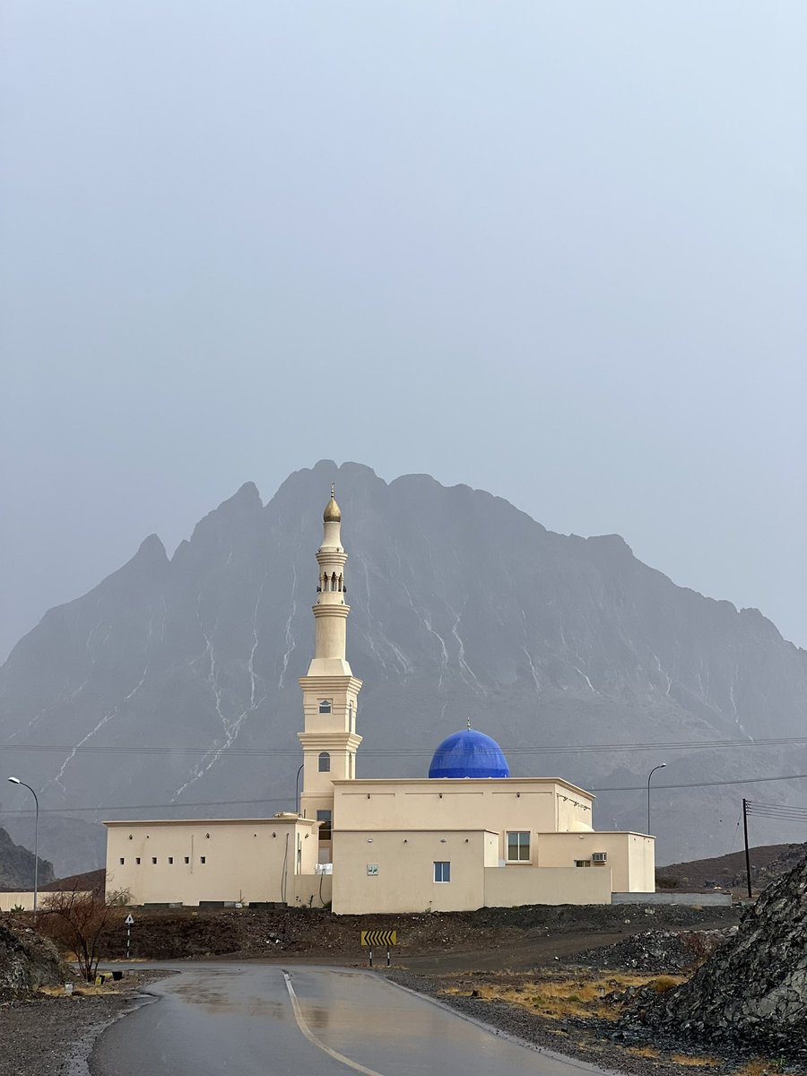 اللهم لك الحمد، من تصويري الامطار هذا المساء #وادي_حيبي بلدة الحلاحل #صحار