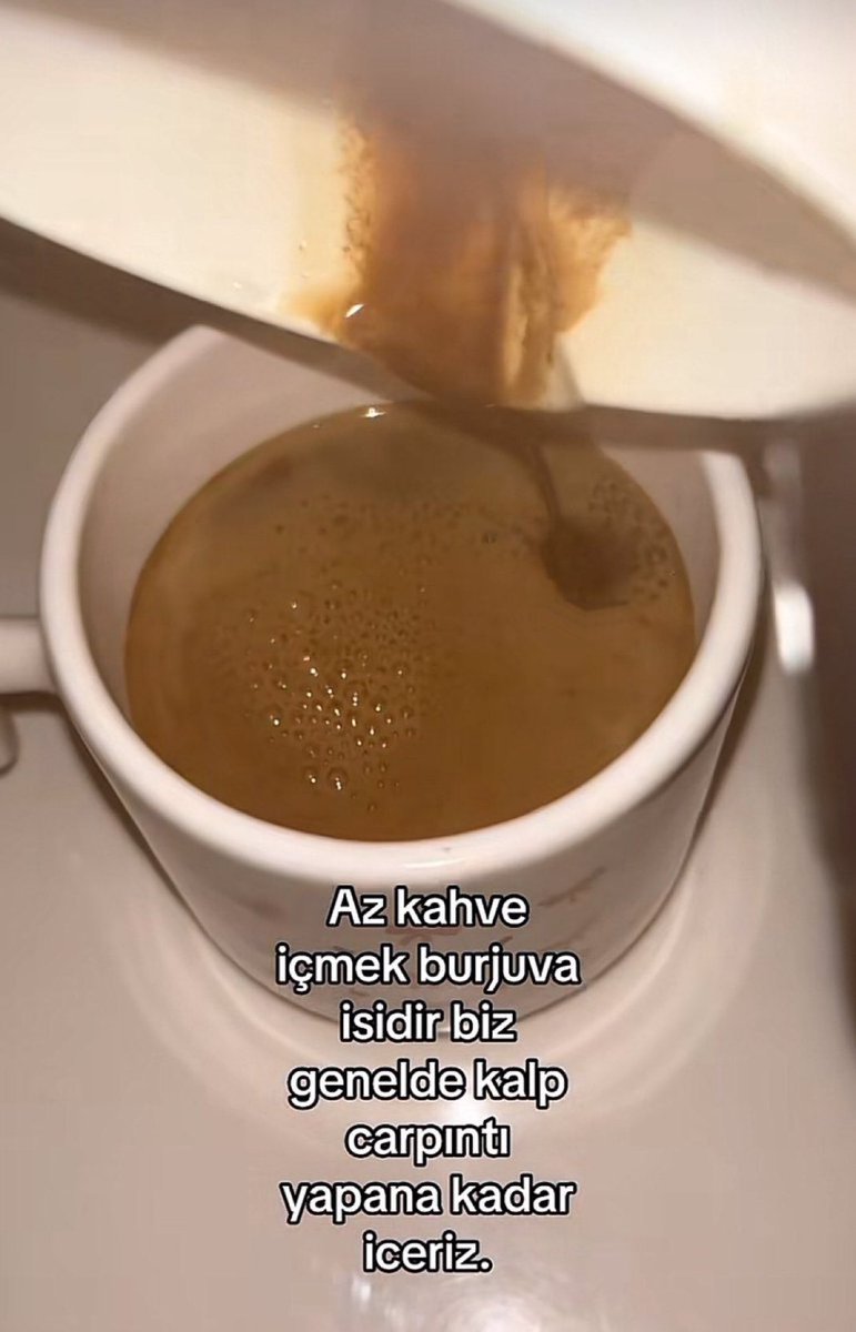 artikbisaIin's tweet photo. Benim CV https://t.co/0LaIdc61rQ