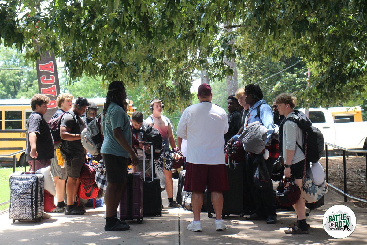 Had a great time this weekend with the guys <a href="/BattleCamp_OL/">GACA Battle at the Rock Trench OL/DL Camp</a> <a href="/AlexLehky/">Alex Lehky</a> <a href="/ZacBrayLex/">Coach Coe</a> <a href="/coleminshew_77/">Cole Minshew</a>