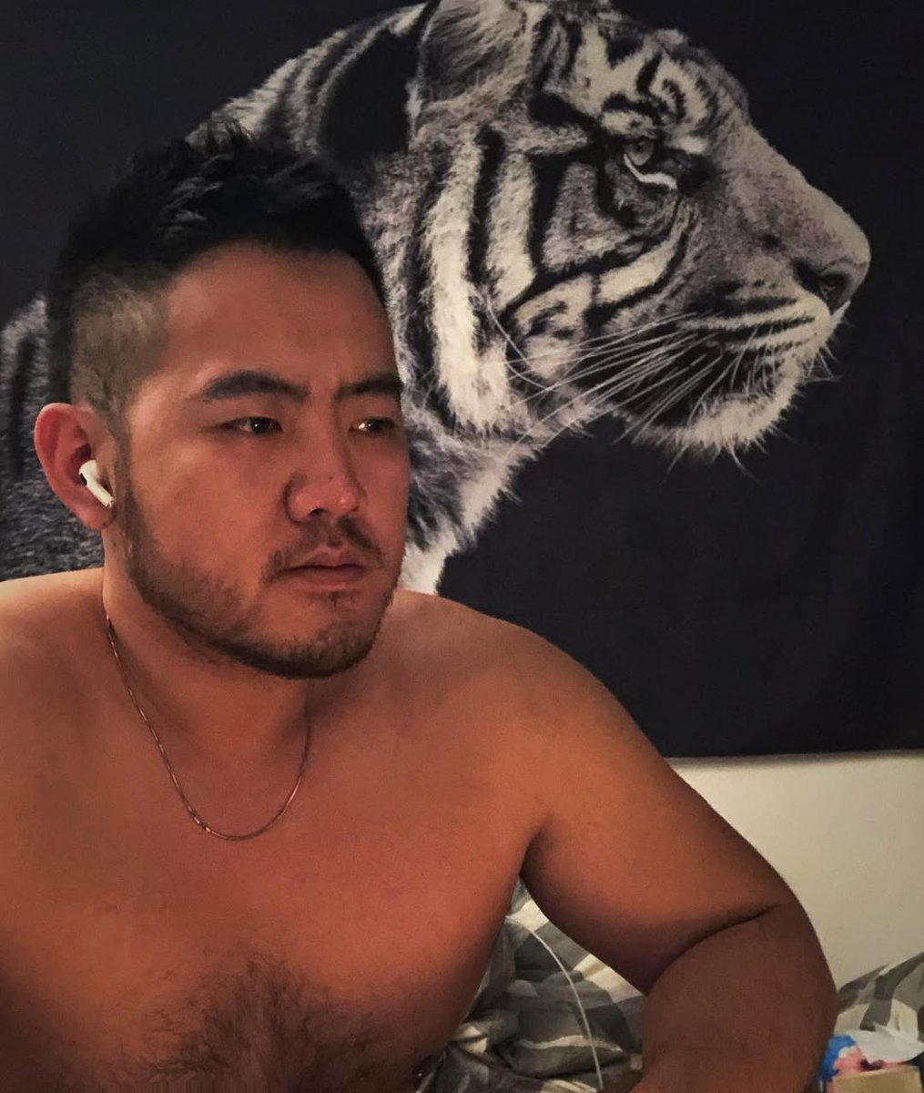 音楽とベッドと、ちょっとの君