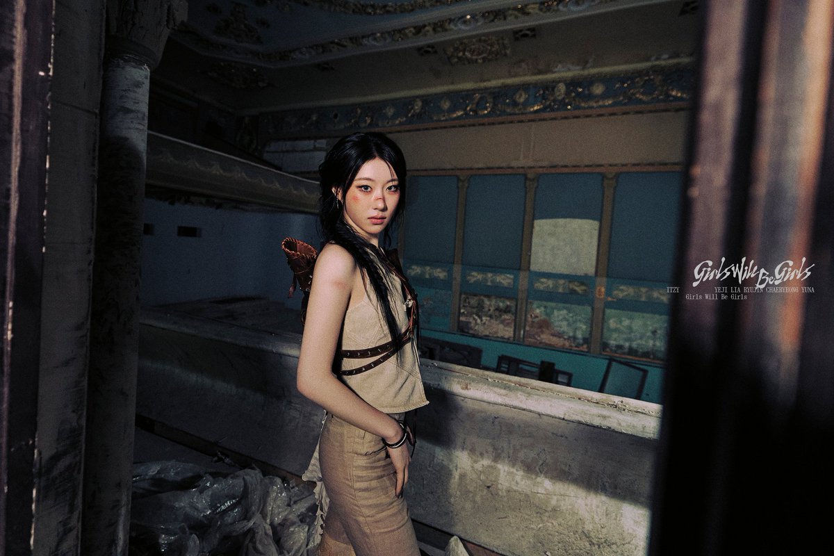 Chaeryeong. tweet media