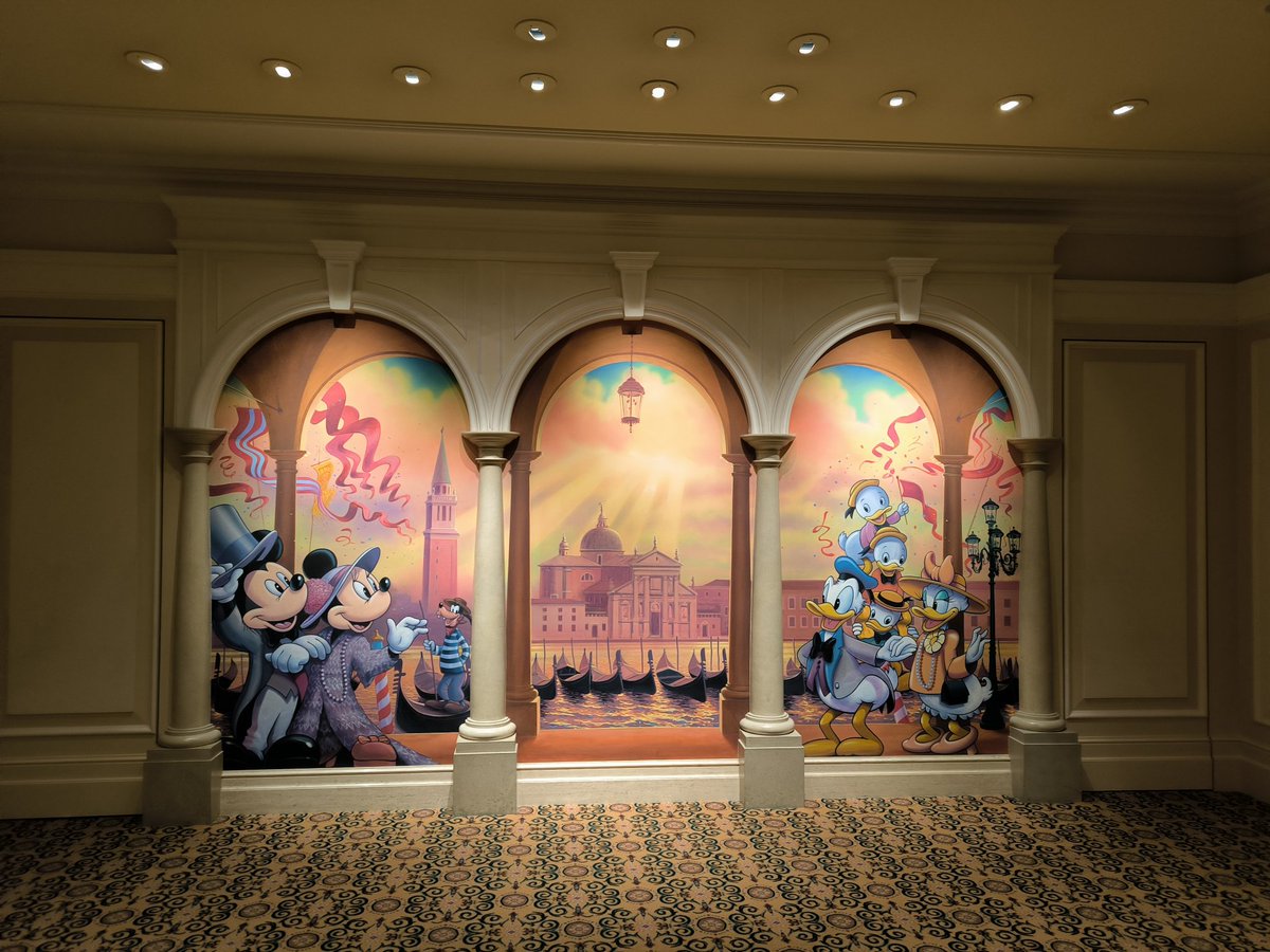 chipstar6856's tweet image. 友人の結婚式でディズニーミラコスタへ。もう一生行くことなさそう笑