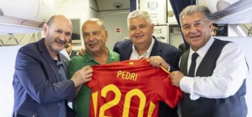 Joan Laporta is in Munich to watch the Nations League final tonight. 

— <a href="/mundodeportivo/">Mundo Deportivo</a>