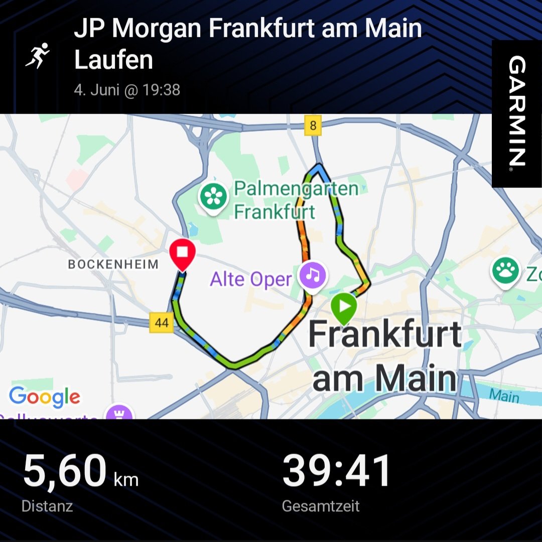andreakoon's tweet photo. Was für eine sportliche Woche. Zum ersten Mal an einem offiziellen Laufevent teilgenommen. Dann gleichveinen weiteren Firmenlauf und den ersten Volkslauf absolviert. Dabei zwei mal meine 5 km Bestzeit übertroffen. 
Zur Regeneration war ich dann heute schwimmen. https://t.co/4NL14nMM9W
