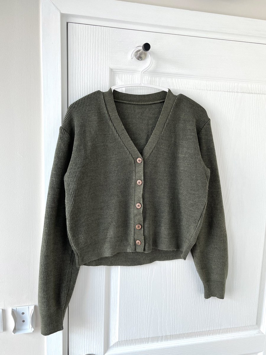 cardy cardigan tweet media