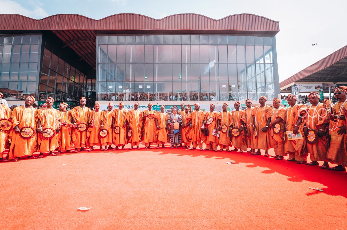 The beautiful Chaos 
Ojude Oba 2025
photographed by Me Olaotan Atilade 
#OjudeOba2025 #OjudeOba