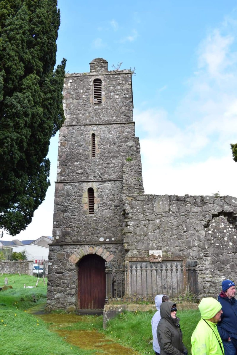 #OTD in 1798 Maghera Presbyterian Elder Walter (Watty) Graham was half hanged on the hanging tree in Maghera then dragged upto the old Market house to have his head removed. This was aimed at making those holding out outside Magera surrender. It worked.