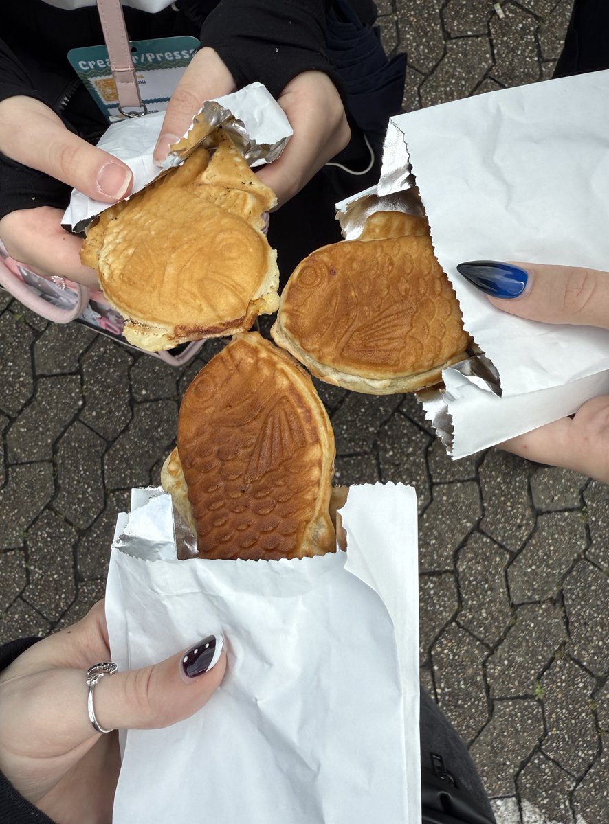 Fishy do a kissy 🐟