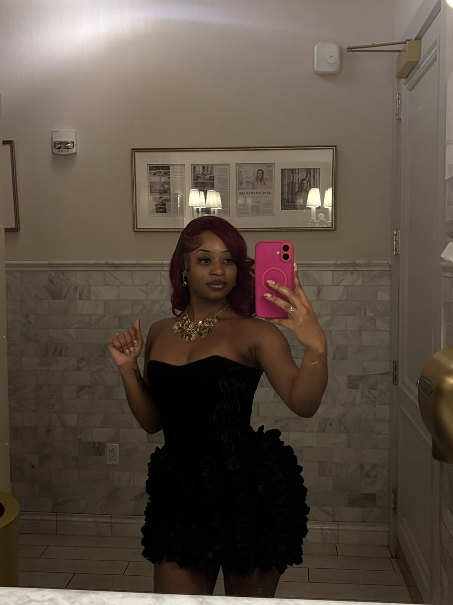 spoiled like a brat but i look like a Barbie 😍