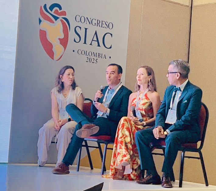 drEdgarFuentes's tweet image. Un gran honor participar y compartir conocimientos con grandes colegas y amigos de Latinoamérica, en el área de la Ecocardiografía, la Imágen Cardíaca y la Cardiología en general.
Felicitaciones  @SIAC_cardio 

@SISIACOficial