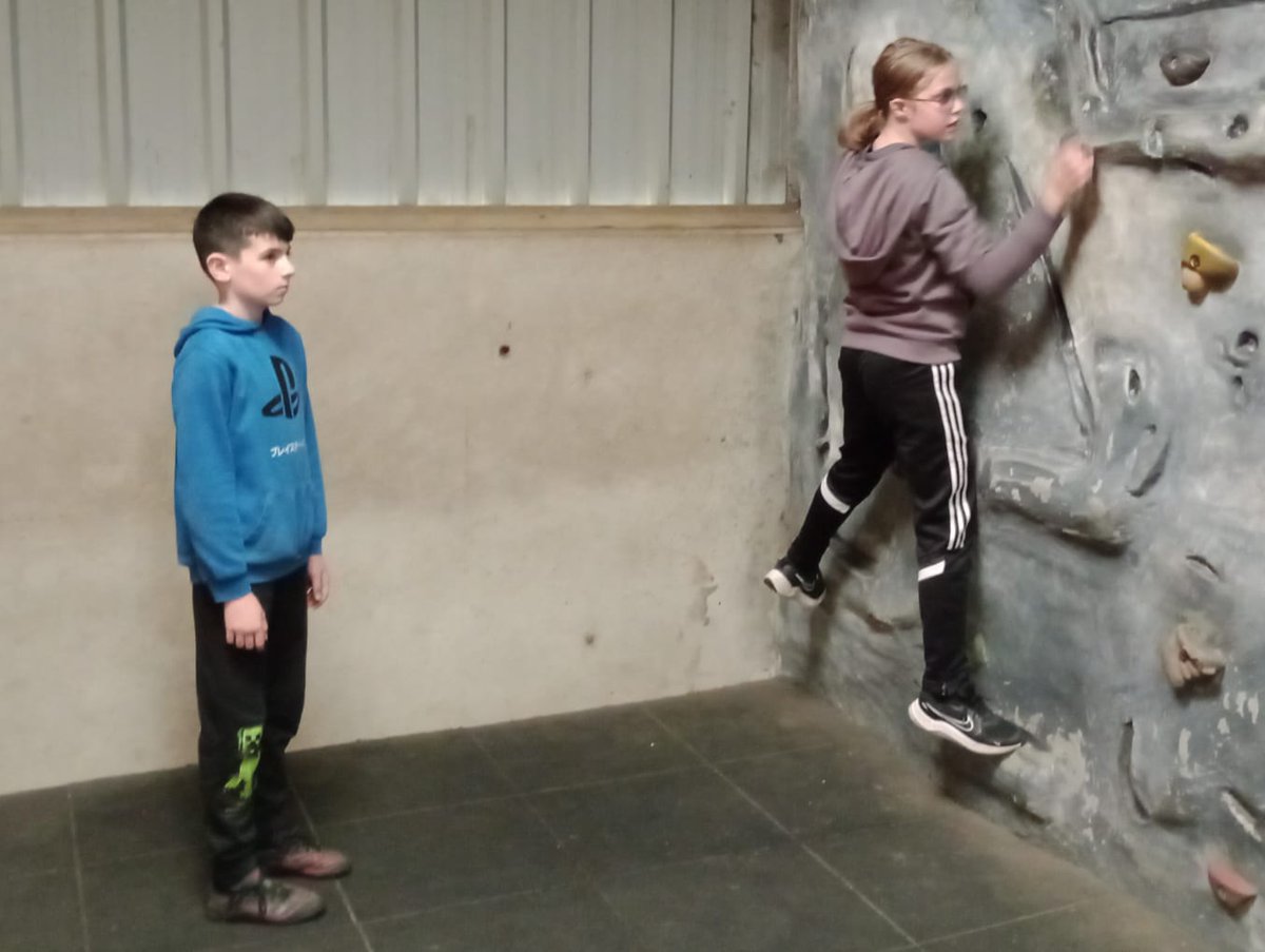 Wood End Primary tweet media