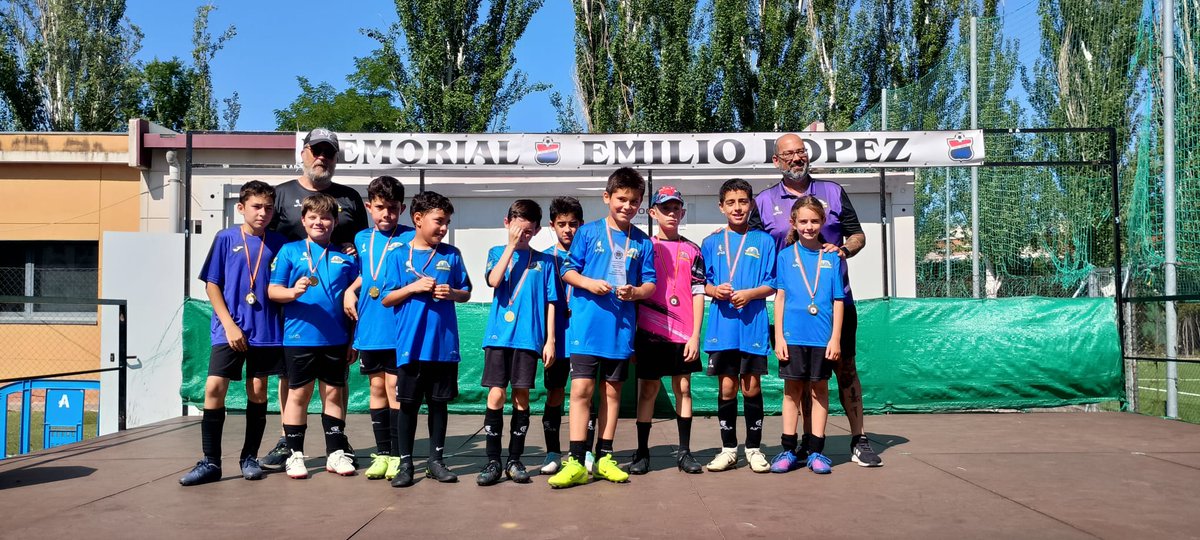 🏆 XXXVI Memorial Emilio López
⚽️ Benjamines 2015
🥉 S.A.D. Espartales Sur

El benjamín B participó en un triangular no pudiendo conseguir ningún punto, derrotas ante el organizador y Colegio San Gabriel - Alcalá de Henares