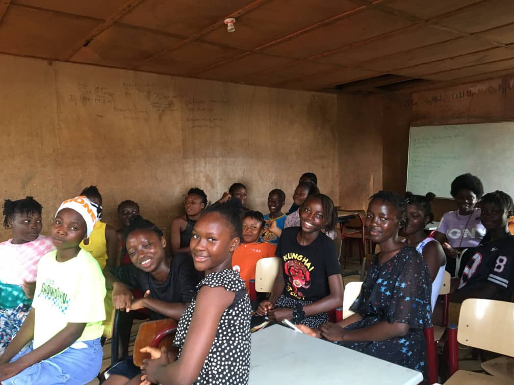 We Yone Child (@wycf_sl) on Twitter photo With support from the <a href="/PaulHodgesTrust/">The Paul Hodges Trust</a> UK , we continuing with mentoring and providing scholarships to our girls in George Brook community.
We are very happy and excited to see the full commitments of these girls through the support of their caregivers. With support from the <a href="/PaulHodgesTrust/">The Paul Hodges Trust</a> UK , we continuing with mentoring and providing scholarships to our girls in George Brook community.
We are very happy and excited to see the full commitments of these girls through the support of their caregivers.
