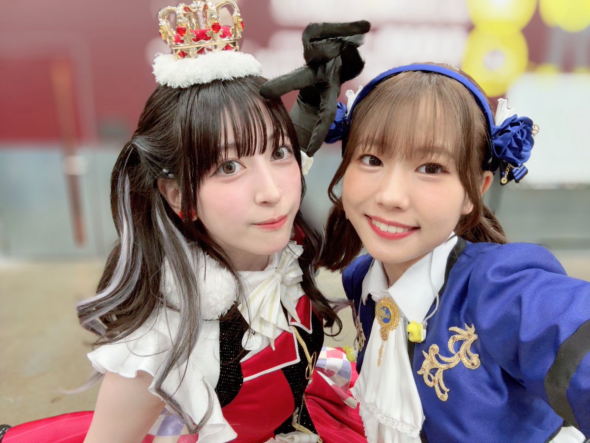 ラブカ　PE＋　葉山風花　サイン入り た*そ様 ラブカ 徒町小鈴 PE＋ 葉山風花 サイン - メルカリ