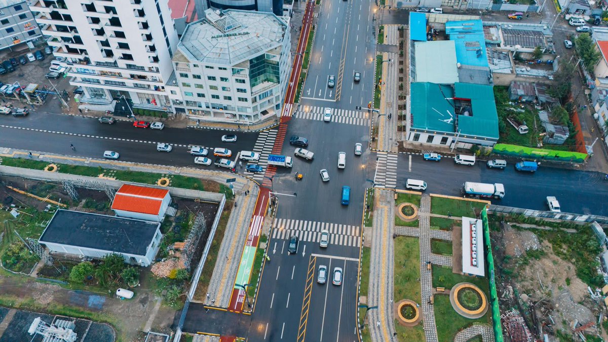 dessalegnmanaye's tweet image. Prime Minister @AbiyAhmedAli ,together with Addis Ababa Mayor @AdanechAbiebie , reviewed the completed Anbesa Garage - Jukrose - Goro Square #corridordevelopment earlier today. #Ethiopia 
@BerhanuTsegaye 
@mfaethiopia