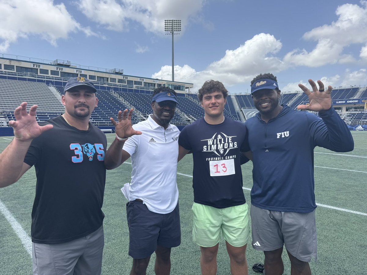 Sebastian Blue tweet media