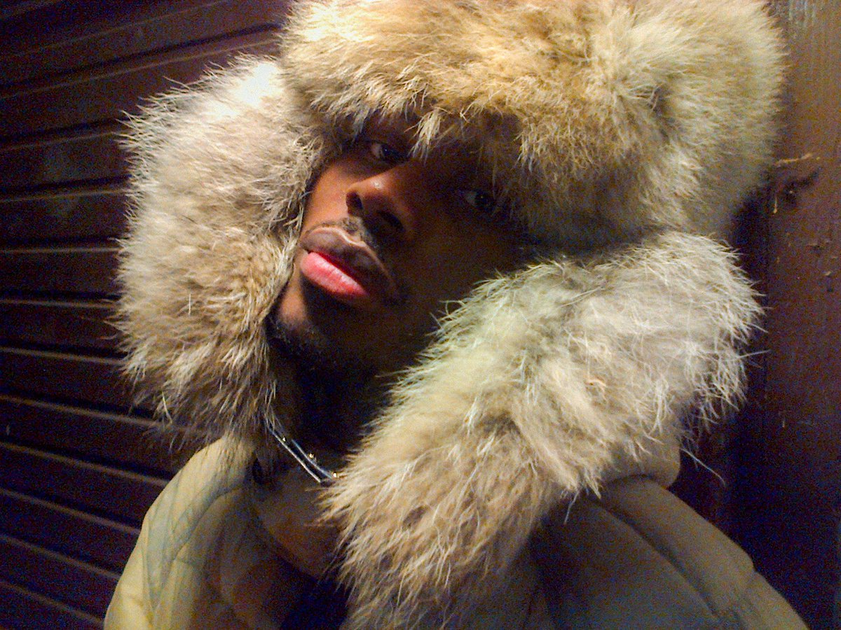 jim_legxacy's tweet image. its my birthday today.
thank u for everything.
mixtape out soon. #BBM