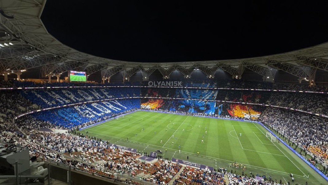 🚨⚪️-فعالية معرفة اقوى نادي شعبية في الوطن العربي  من خلال التغريدة : 

-الهلال 🇸🇦🔹 ريتويت

- الاهلي 🇪🇬🦅 اعجاب