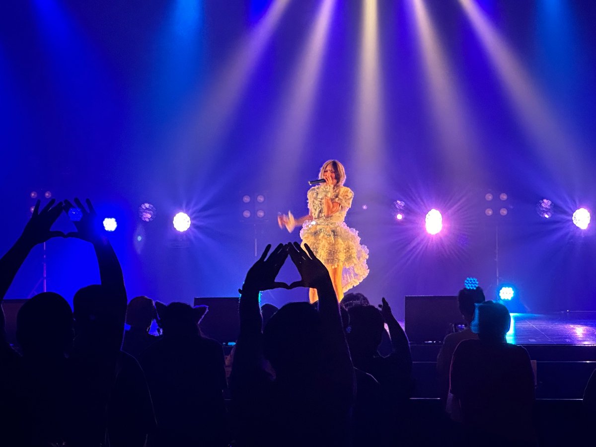 今日の現場、
Zepp Nagoya。

出演者の皆様、スタッフの皆様、
そしてお客様。

今日関わって頂いた全ての皆様に
感謝感謝です😭😭😭

素敵な1日でした‼️

#霧夜るな
#羽咲なつみ
#ClairJouet
#Mobどっとこむ