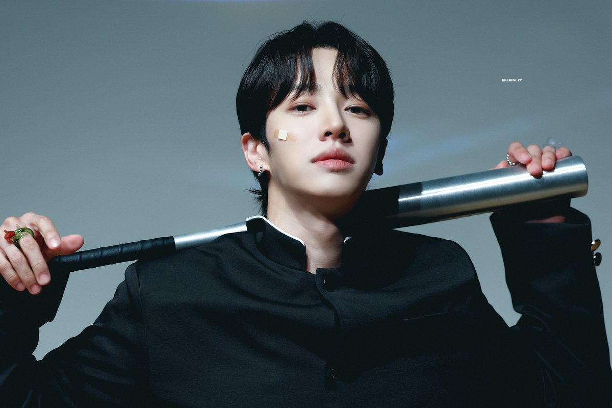 BURNIT0330's tweet photo. 250608 이기광 날티 영원히 영원해 어ㅓㅓㅜㅜㅠ

#하이라이트 #비스트 #이기광 #기광 #HIGHLIGHT #LEEGIKWANG #GIKWANG @900_330 https://t.co/ofRxsLVK3Y