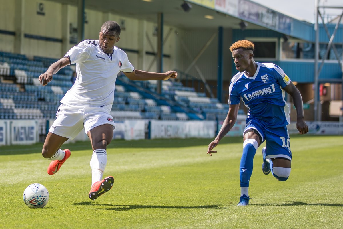 Richard Cawley (@richcawleyslp) on Twitter photo A few people speculating whether Anfernee Dijksteel could be coming back to #cafc after leaving Middlesbrough.
Sounds like it can be filed under the category 'highly unlikely'.
Already turned down a lucrative offer from a Turkish top-flight club.
Picture by <a href="/pedwards72/">smilelikeyoumeanit</a> A few people speculating whether Anfernee Dijksteel could be coming back to #cafc after leaving Middlesbrough.
Sounds like it can be filed under the category 'highly unlikely'.
Already turned down a lucrative offer from a Turkish top-flight club.
Picture by <a href="/pedwards72/">smilelikeyoumeanit</a>