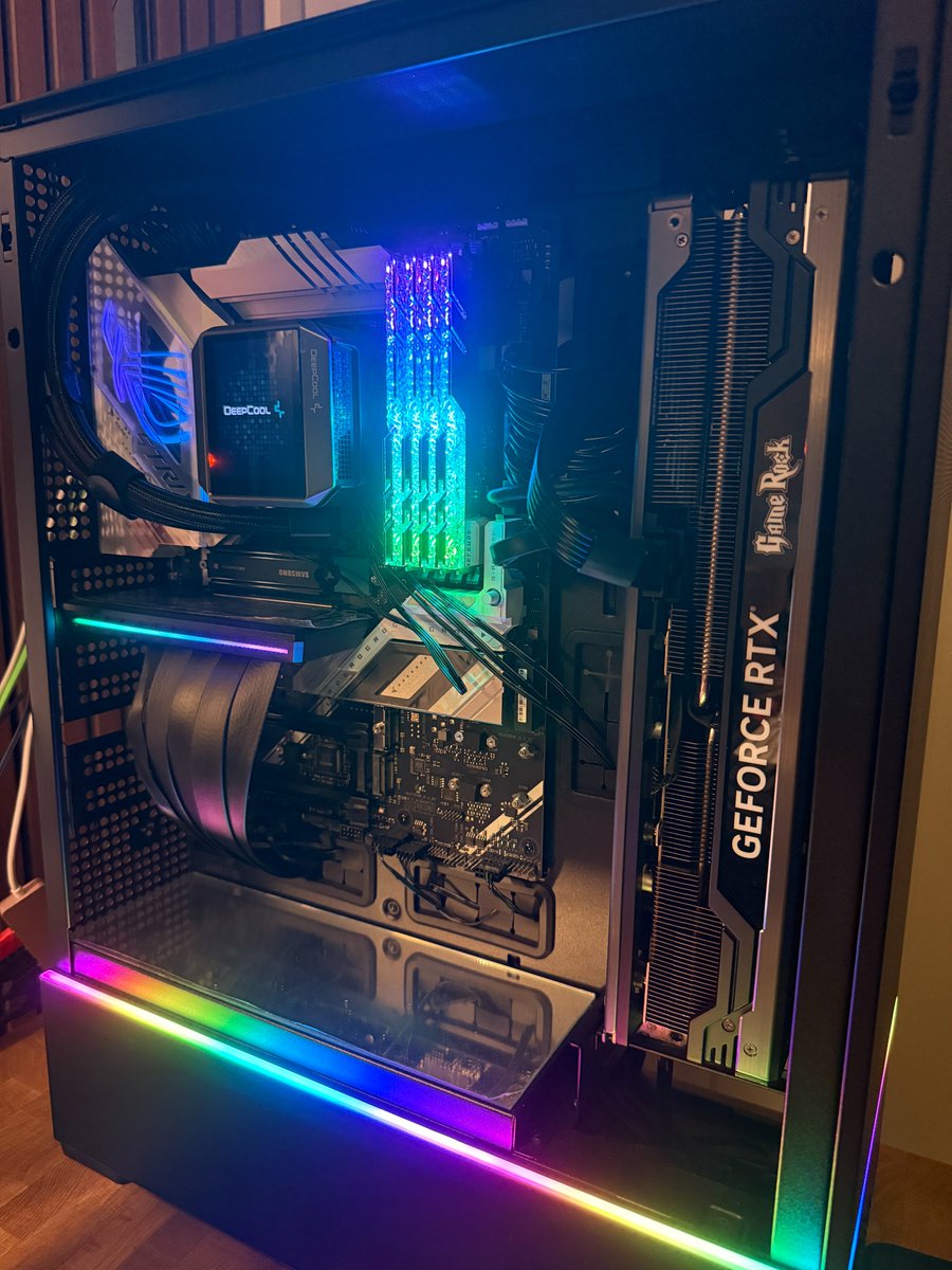 【本日限定大幅値下】美品✨富士通✨i3、750GBの大容量❤️WEBカメラ付き ひなたやまと (@D83141702) / Posts / X