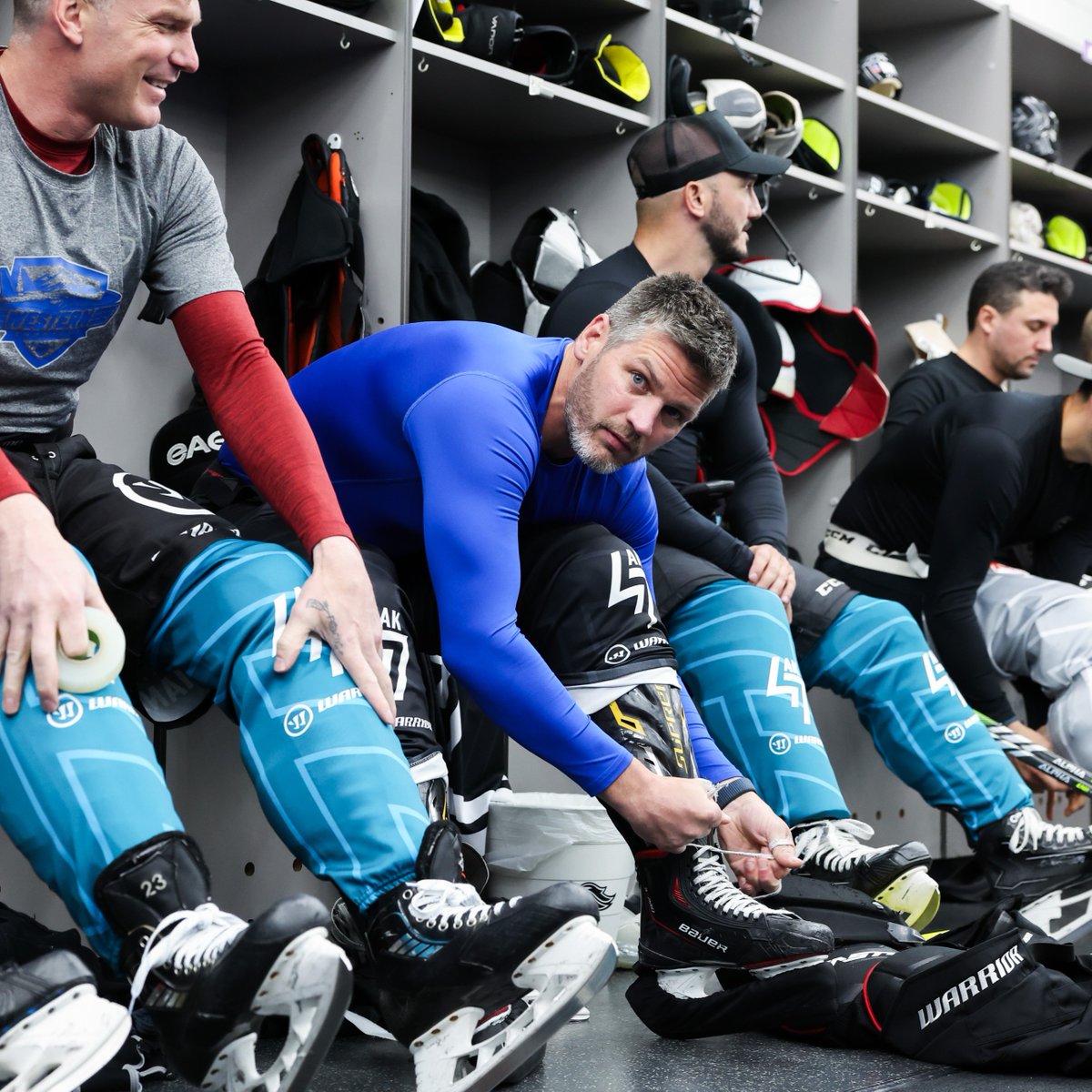 Adam Keefe is suited up and ready for a special night with his brother and dad. 🏒

#WeAreGiants #Giants25