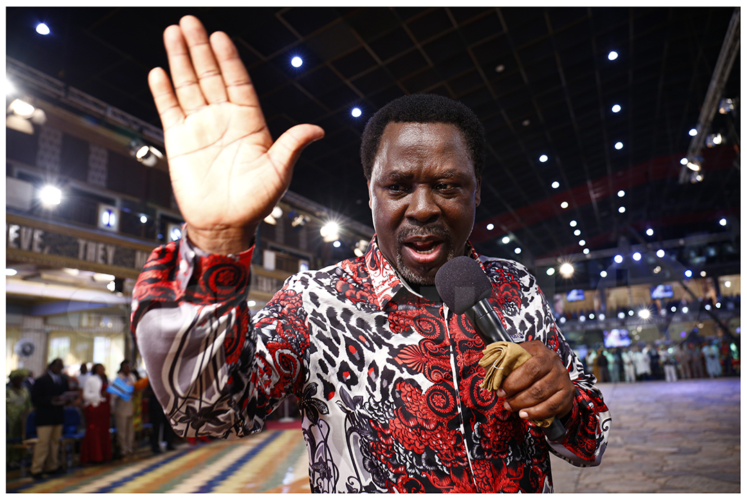 SCOANTBJoshua's tweet photo. Prophet TB Joshua: “Every familiar spirit, every hindrance – be caged, in the name of Jesus! You obstacle, you barrier in my way, you obstacle in my career, you barrier in my marriage – be caged! Be liberated, in the name of Jesus! I speak to your career, health: Be restored, in the name of Jesus! Breakthrough in your career, family, business!”