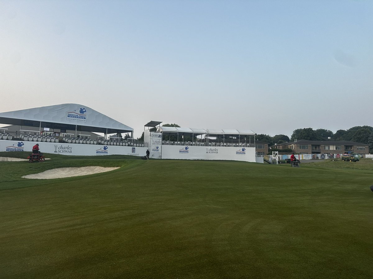 Eric Leonard tweet media