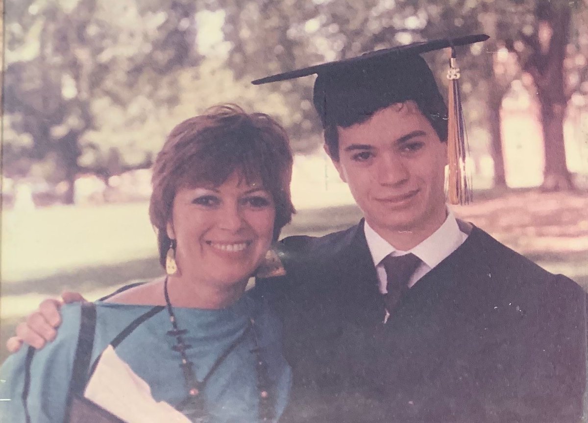 JoseABNolla's tweet image. 40 Year of Countless Memories: Then and Now … The Peddie School Class of 1985. It was great to share the camaraderie, fond memories and fun this weekend. #Class1985 #AlaViva #Falcons #Peddie #alumniweekend #alumnireunion