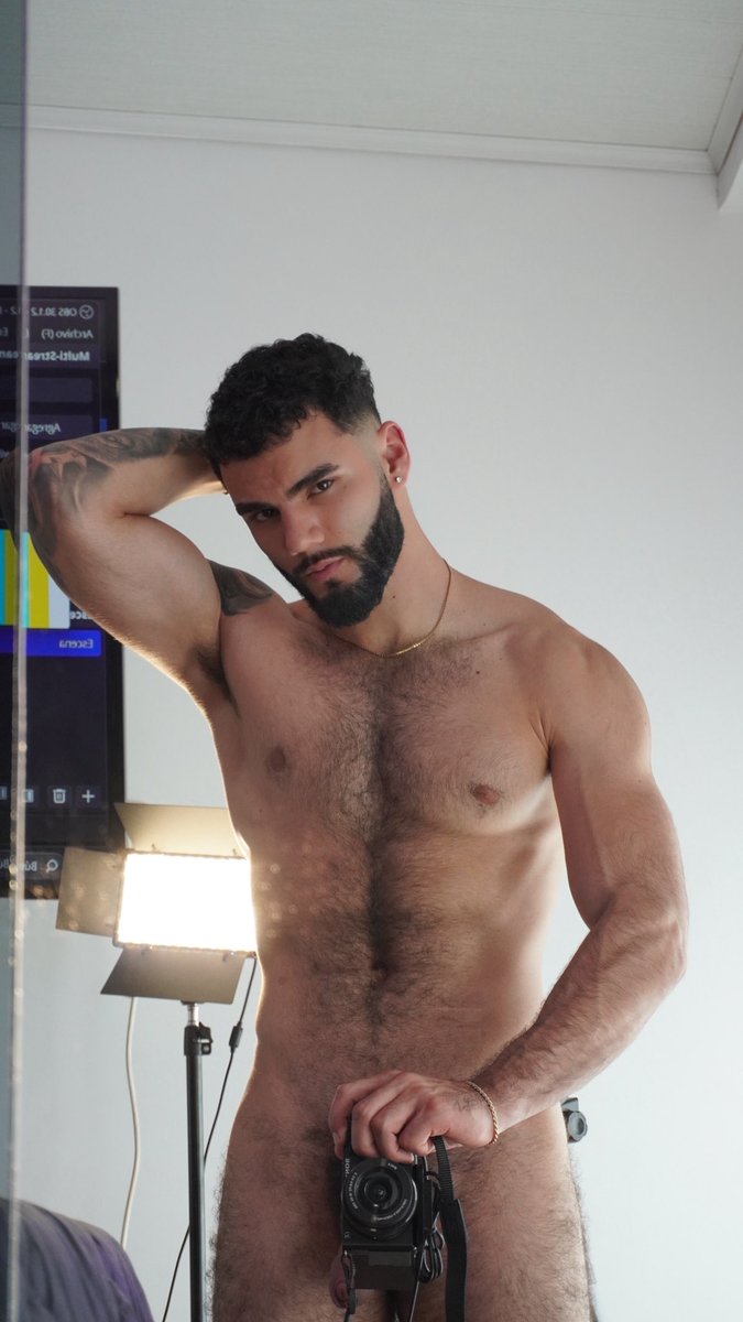 fedxx_pw's tweet photo. https://t.co/7XI6ndTo2g 

Aquí les traigo una gran promoción de inicio de mes con sorpresa y regalitos muy 🔥🔥 y muchas cosas deliciosas 
Para nuevos suscriptores 75% de descuento y suscriptores caducados el 80 %  de descuento con regalito incluido 🌪️🔥💦 https://t.co/CBtKXo3bm9
