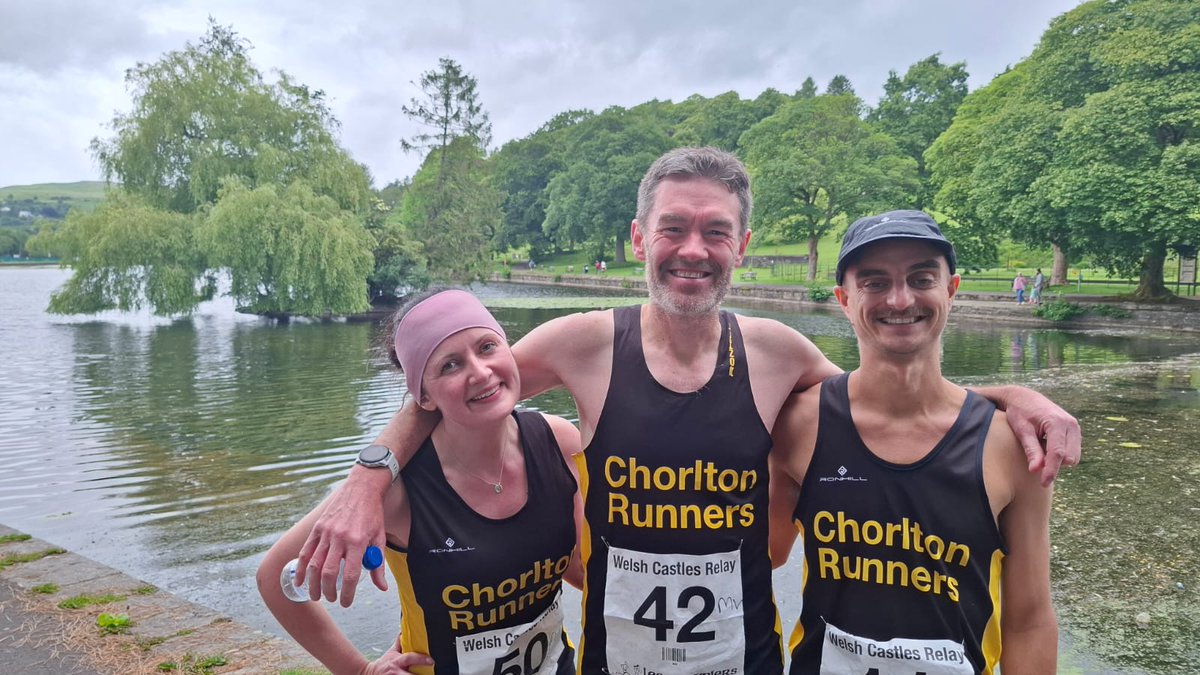 Jamesmolesruns's tweet photo. Welsh castle relays weekend. An easier stage, raced hard, 5th place. Amazing weekend. #welshcastlerelays https://t.co/mgpcPHOyz7
