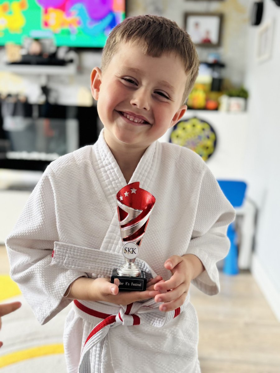 Kate Brown tweet media